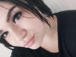 Adelina02